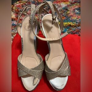 Women's Glittering Gold Heels